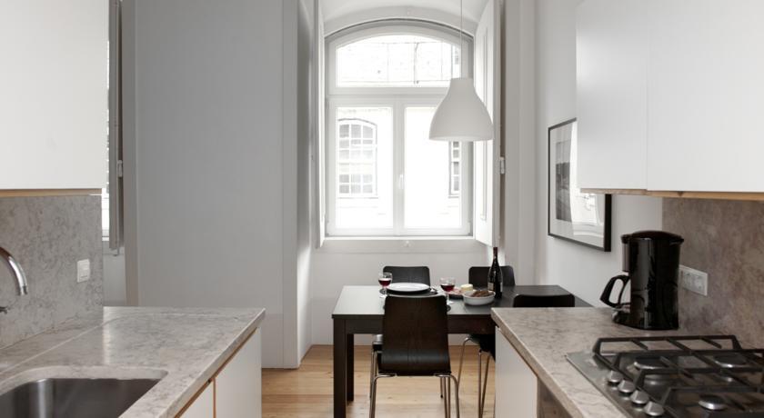 Freedom Serviced Apartments - Cais Do Sodre Lisboa Exterior foto
